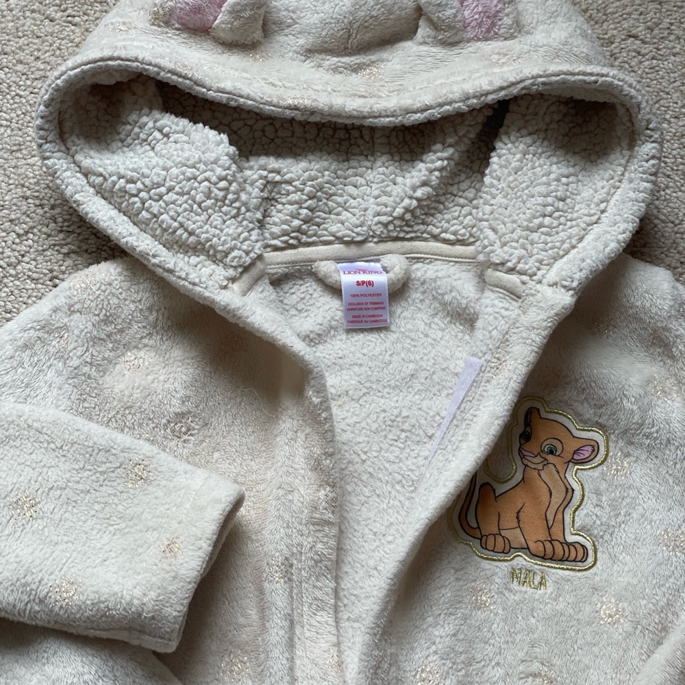 LION KING BATH ROBES - Picture 3 of 5